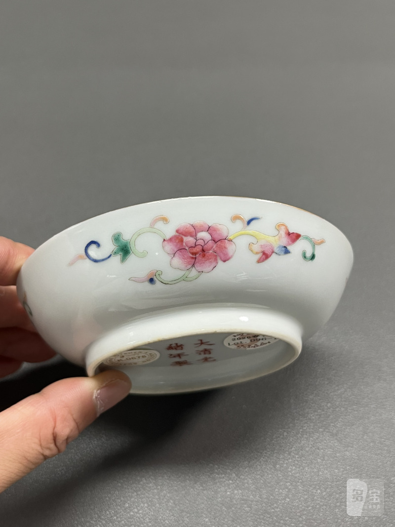清光绪  松石绿地粉彩花鸟纹盘（一对） - 图20
